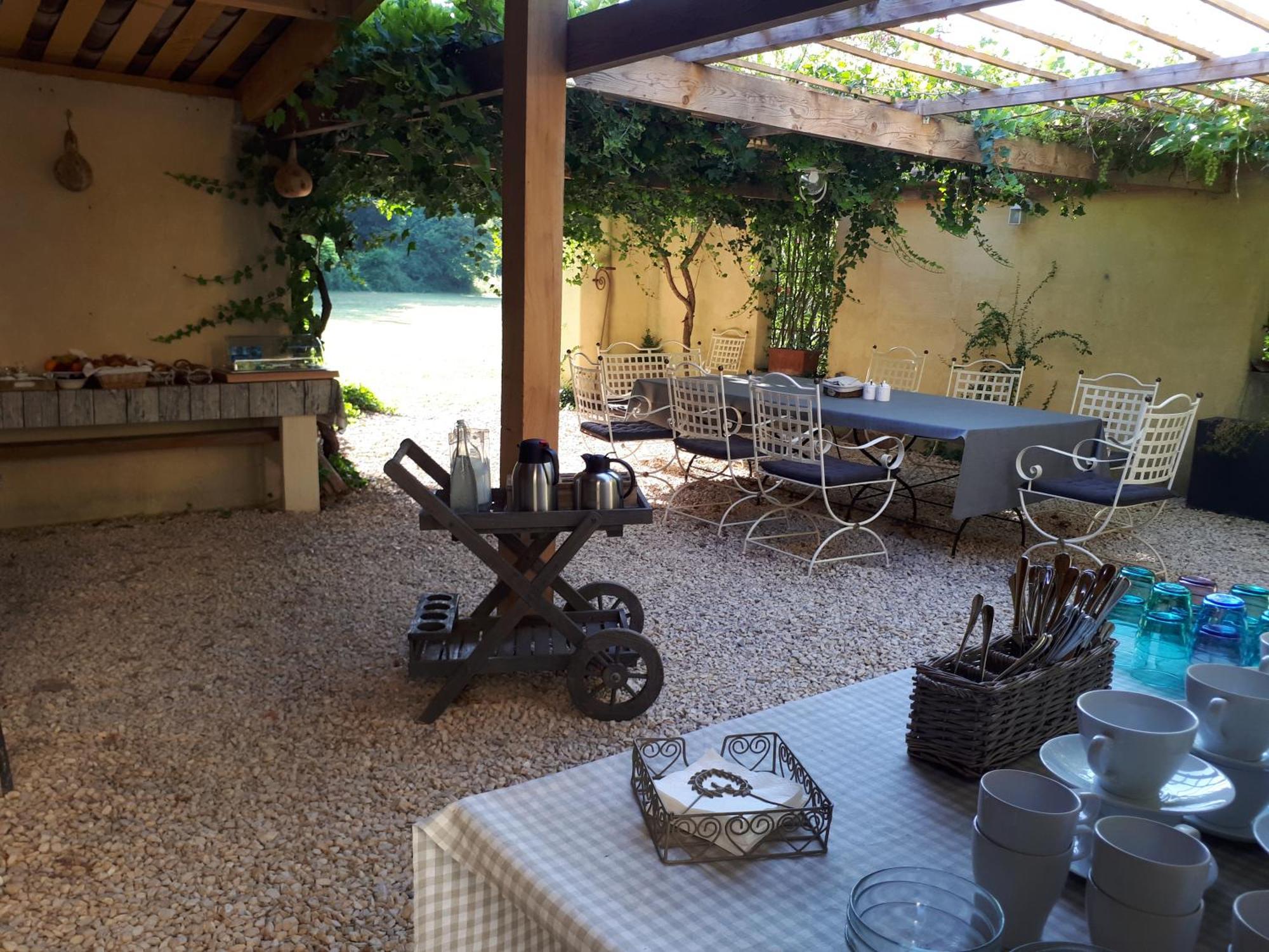 Cote Provence Hotel Le Thor Exterior photo